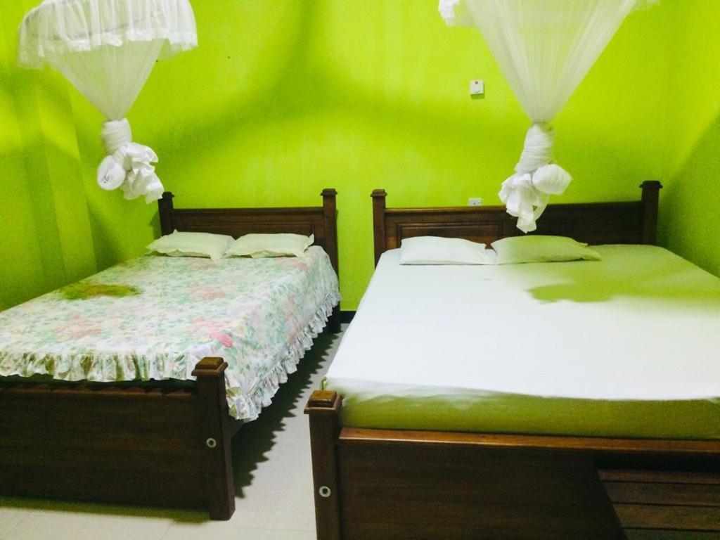 Ambel Homestay Anuradhapura Bagian luar foto